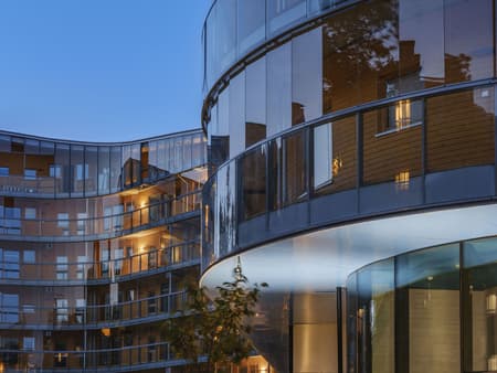 Meander Residence 